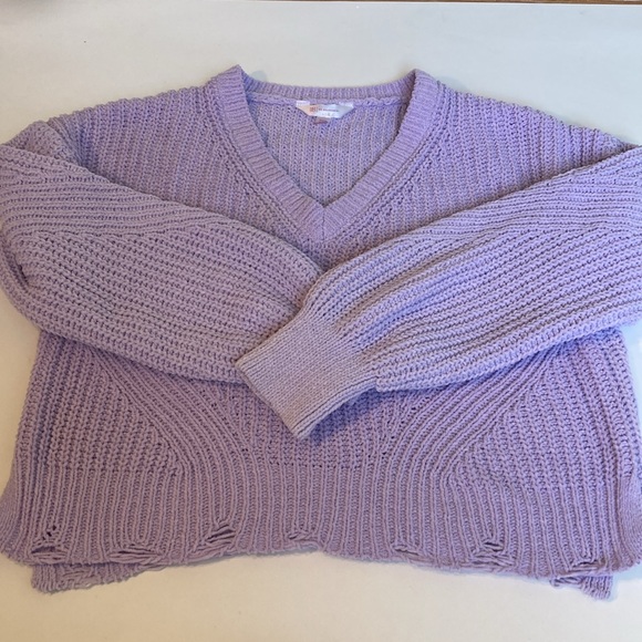 No boundaries- crop V neck sweater-S - Picture 12 of 12